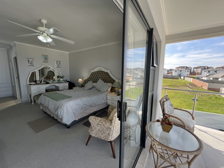3 Bedroom Property for Sale in Jeffreys Bay Central Eastern Cape